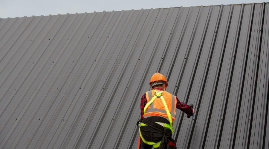 Expert top industrial roofings services in Midland, IN